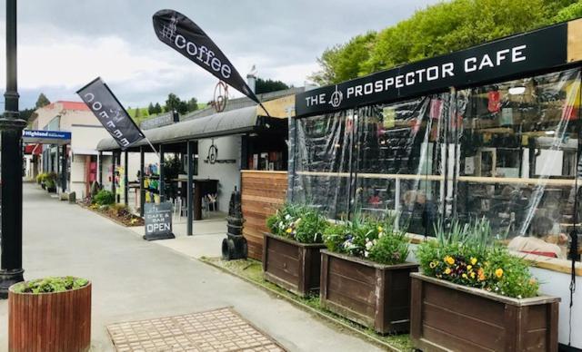 The Prospector Lawrence 모텔 외부 사진